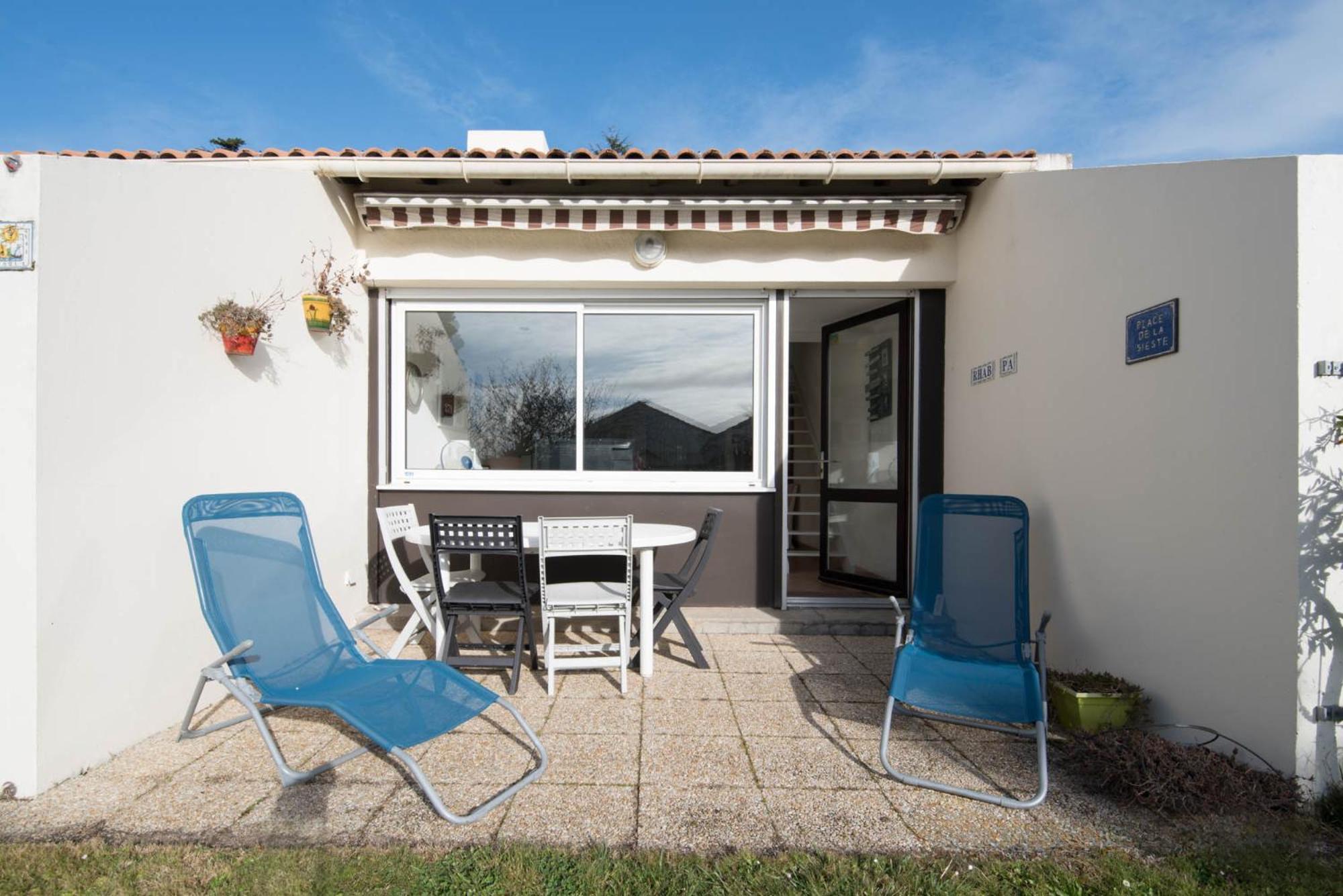 Maison Dans Residence Calme + Piscine A Pornic Zewnętrze zdjęcie