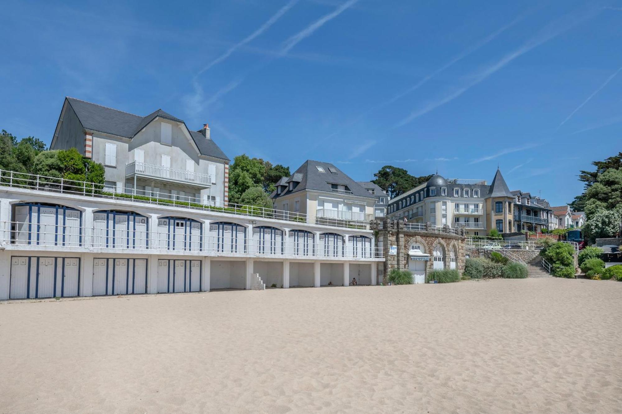 Maison Dans Residence Calme + Piscine A Pornic Zewnętrze zdjęcie